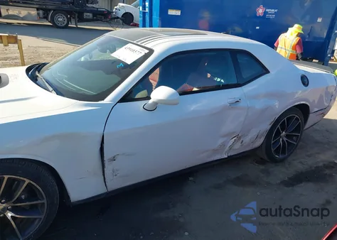 2016 Dodge Challenger 392 Hemi Scat Pack Shaker из США, поврежденный, VIN 2C3CDZFJ7GH255535